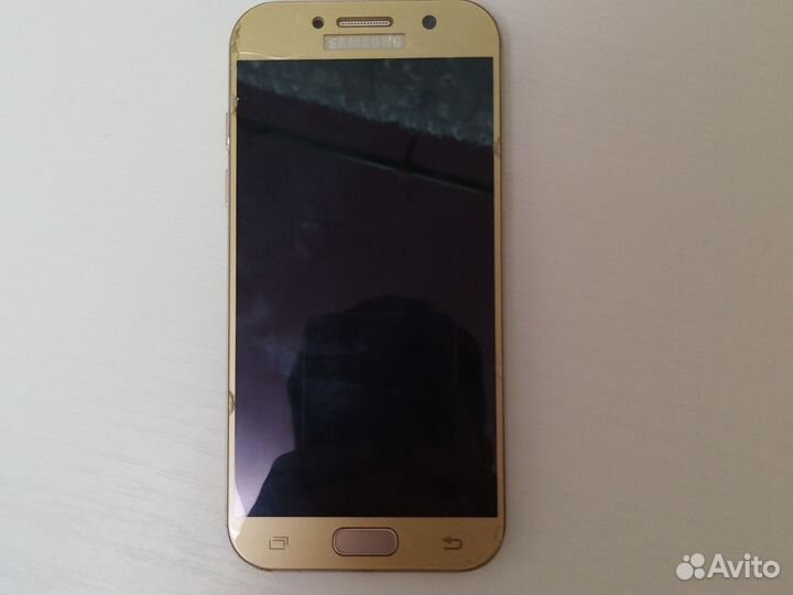 Samsung Galaxy A5 (2017) SM-A520F/DS, 3/32 ГБ