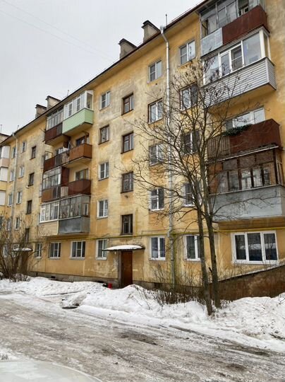 2-к. квартира, 44 м², 5/5 эт.