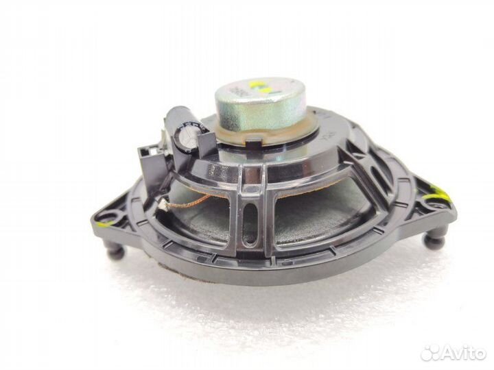 Динамик задний Mercedes-Benz C-Class W205 2.2