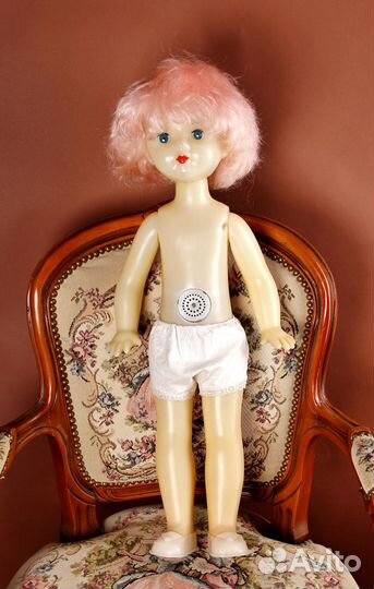 Кукла шагающая большая. СССР