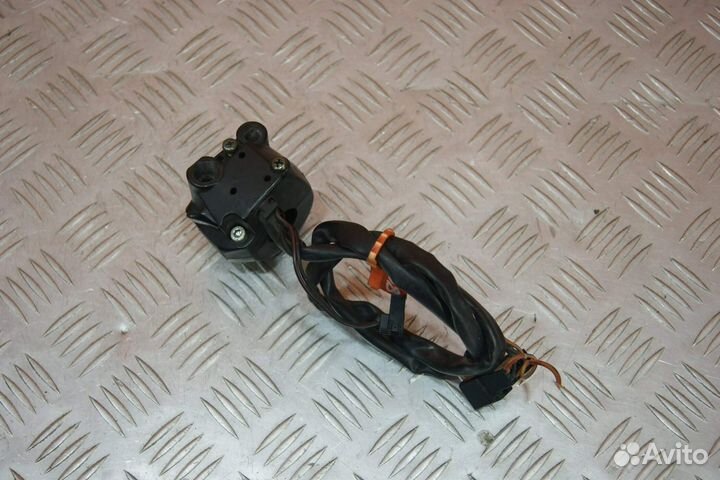 Пульт правый Suzuki GSX1300R hayabusa