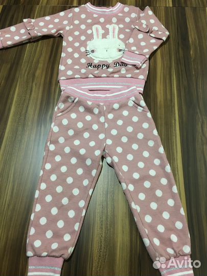 Костюмчик для девочки 3 лет