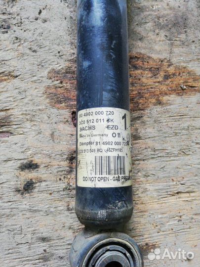 Амортизатор задний Volkswagen Passat B6 BZB 1.8