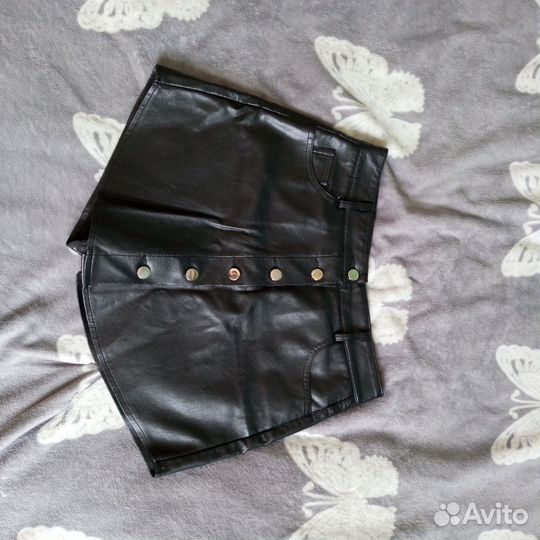 Кожаная юбка шорты