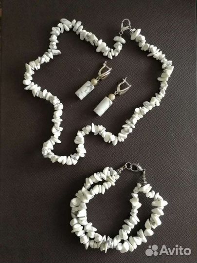 Комплекты из натуральных камней