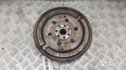 Маховик демпферный дизельный renault megane 3 (SSE