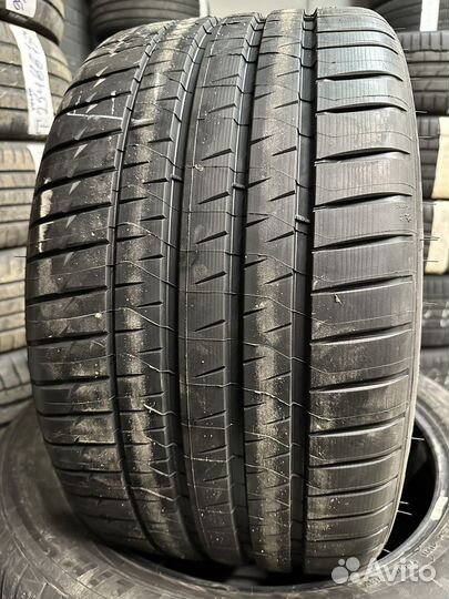 Michelin Pilot Sport 4 S 285/30 R20 99Y