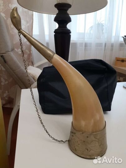 Сувенир,Рог, материал : кость,мельхиор