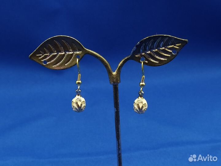 Миниатюрные серьги в стиле Фаберже