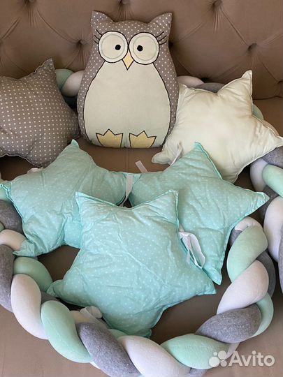 Подушки и коса в детскую кроватку