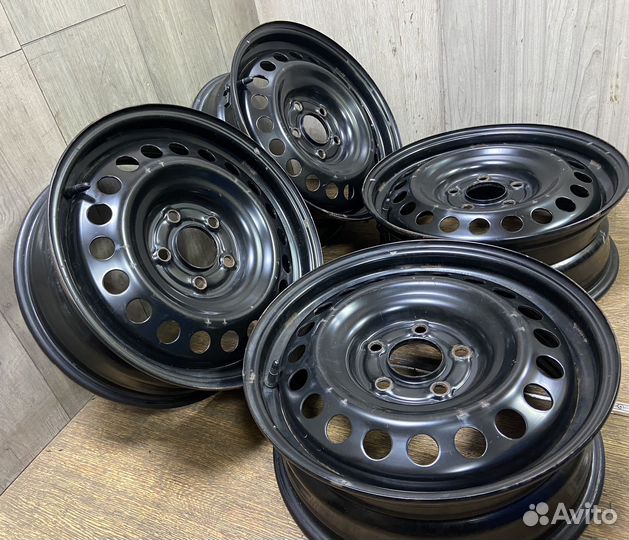 Оригинал Hyundai Creta с датчиками R16