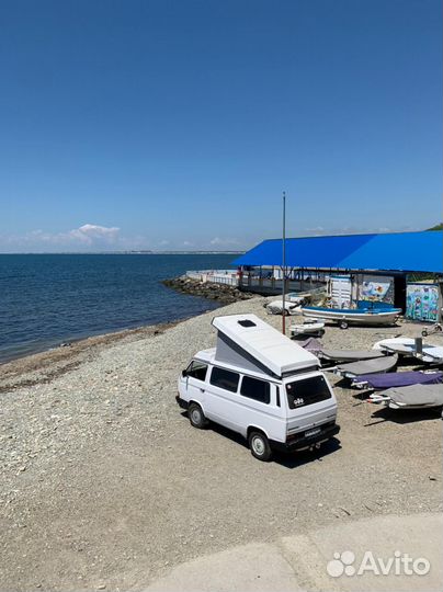 Полуинтегрированный Volkswagen Transporter, 1985