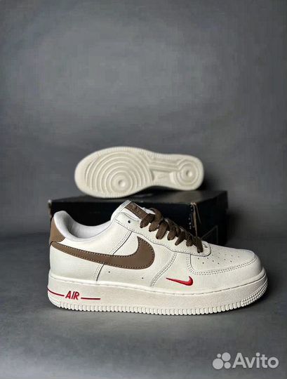 Nike Air Force 1