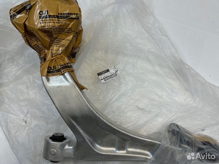 Рычаг нижний правый infiniti FX s51 QX70