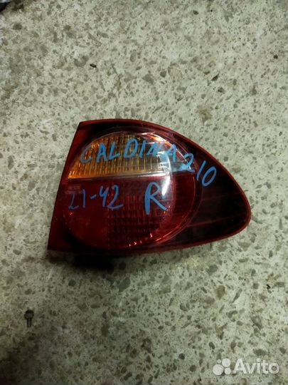 Стоп правый toyota caldina at211 (21-42 )