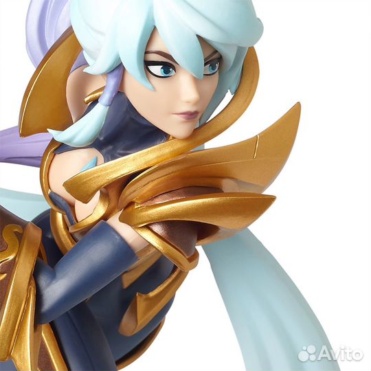 Статуэтка League of Legends Dawnbringer Riven