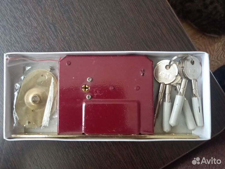 Замки дверные врезные
