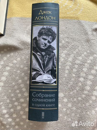 Продам книги