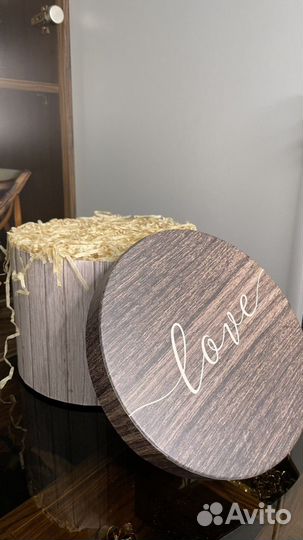 Шляпные коробки остатки под цветы/подарки