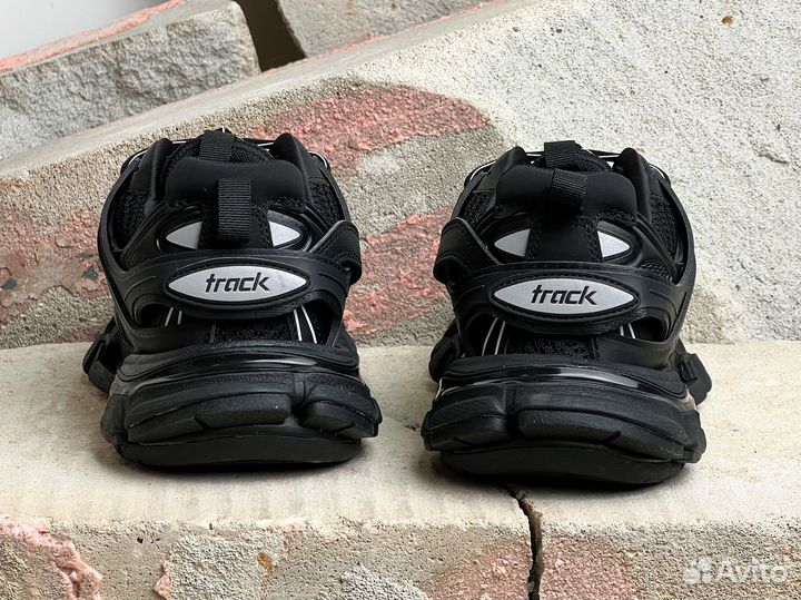 Balenciaga Track Black