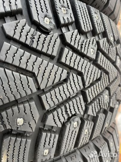 Pirelli Ice Zero 215/65 R17
