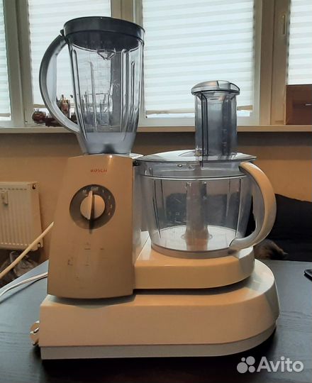 Кухонный комбайн Bosch MCM 5530