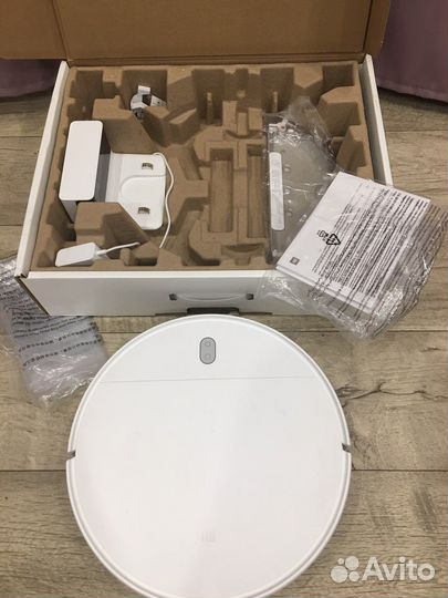 Робот пылесос