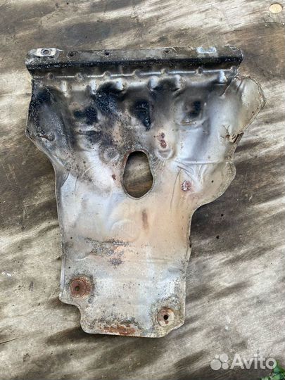 Экран выпускного коллектора Chevrolet Aveo T-300