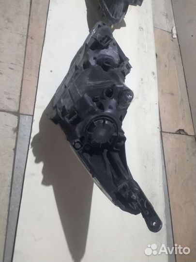 Фара для hyundai solaris 2015 год правый