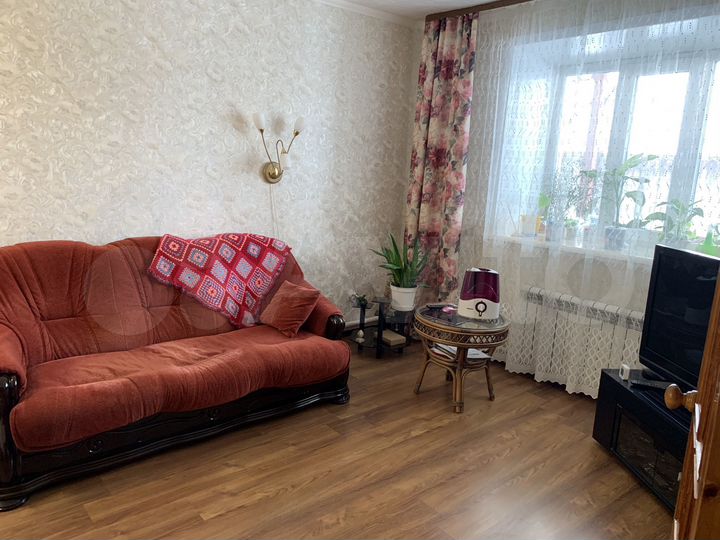 4-к. квартира, 106 м², 1/2 эт.