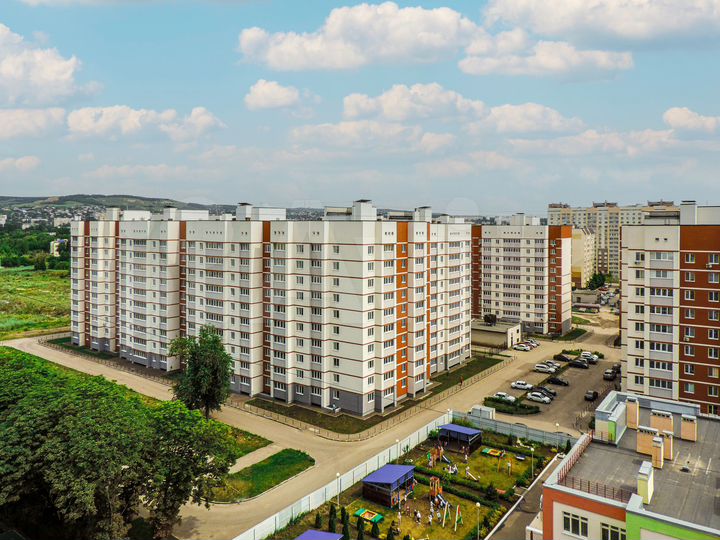 2-к. квартира, 65,5 м², 1/10 эт.