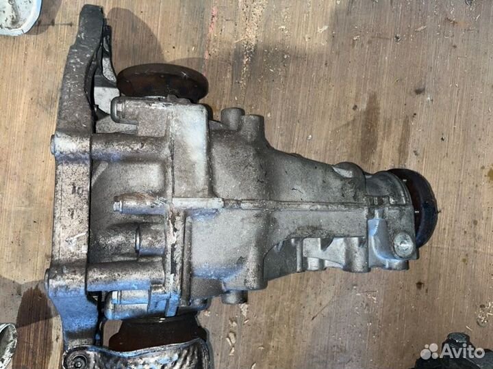 Редуктор моста задний Audi A4 8K2 caeb 2010