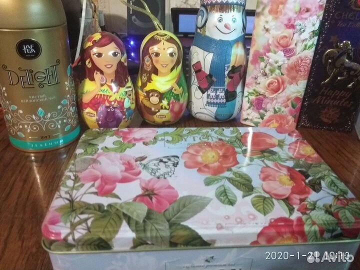 Баночки под разные хозяйственные нужды