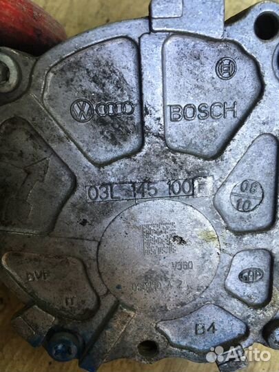 Насос вакуумный 03L145100 2.0tdi