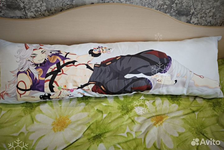 Дакимакура с молнией