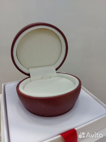 Футляр для украшений