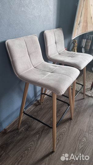 Барный стул