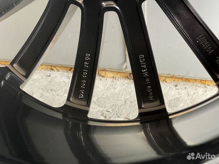 Колеса Оригинал R21 Mercedes GLS AMG