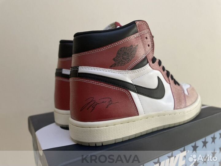 Кроссовки Nike Air Jordan 1 Trophy Room Lux