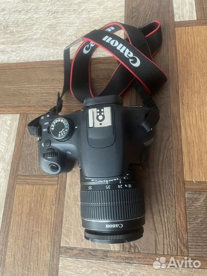 Зеркальный фотоаппарат canon