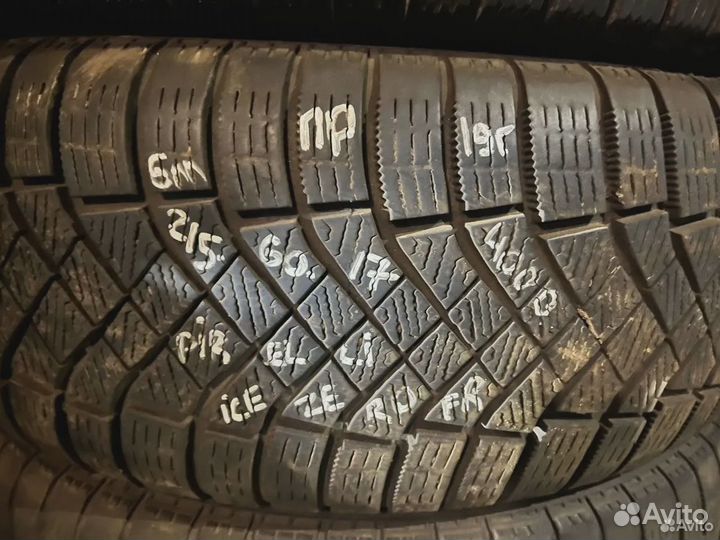 Pirelli Ice Zero FR 215/60 R17 100T