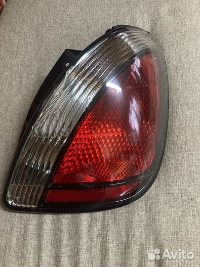 Правый стоп сигнал Kia Rio 2