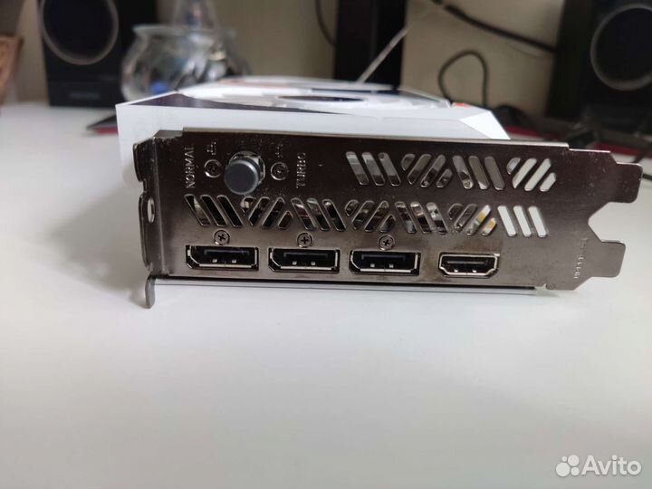 Сolorful iGame GeForce RTX 3050 Ultra W Duo OC