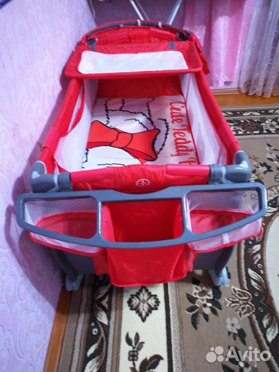 Кровать-манеж