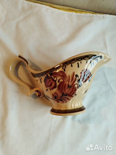 Соусник фарфор