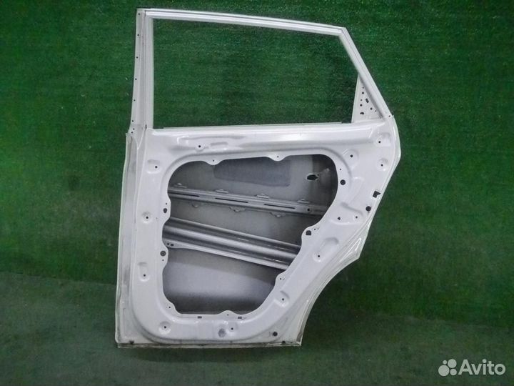 Дверь задняя правая Hyundai Tucson 3 (2015-2021)