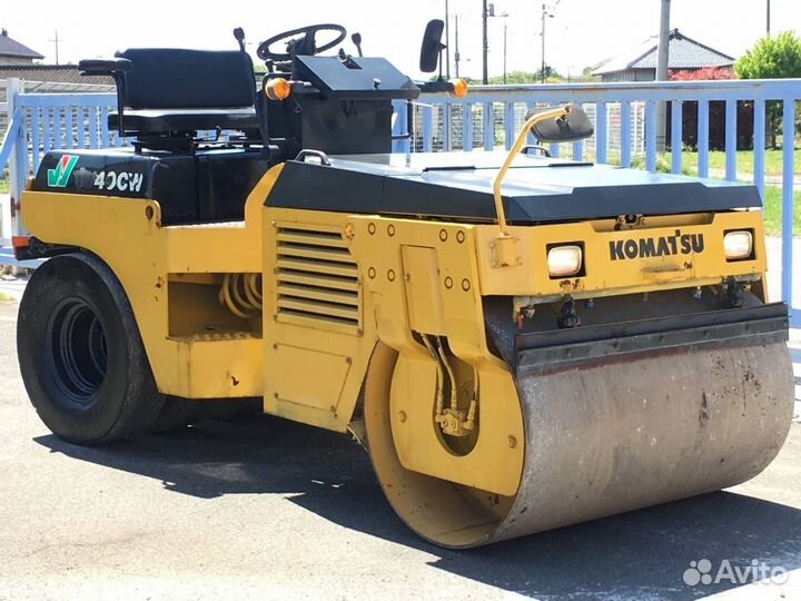 Разборка Коматсу Komatsu катки