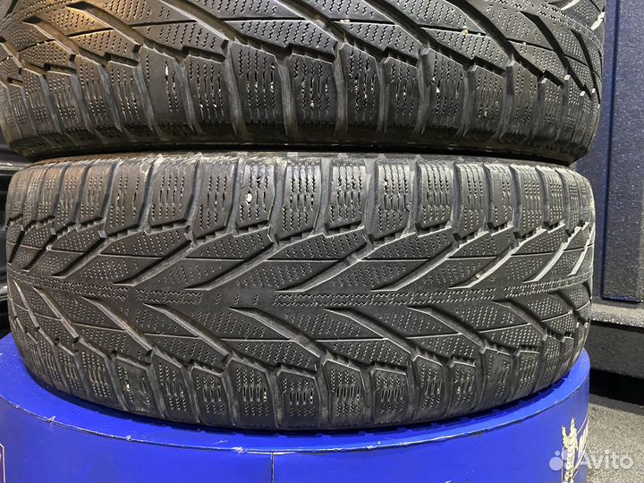 Nokian Tyres Hakkapeliitta R2 SUV 225/65 R17 106R