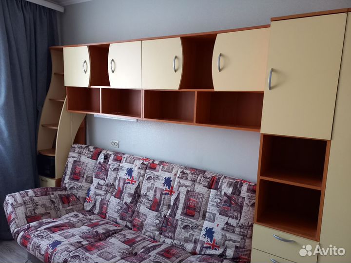 Детский уголок с кроватью