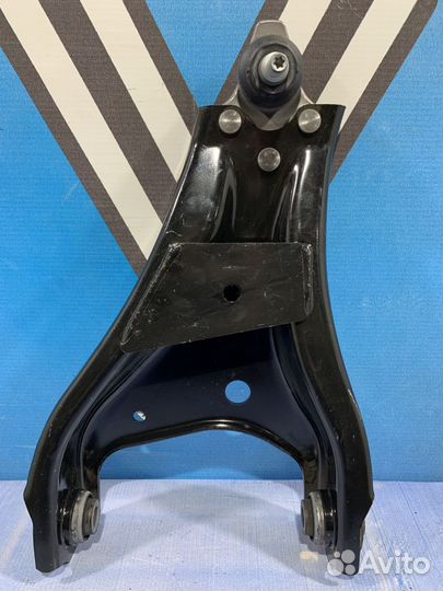 Рычаг подвески Renault duster 2 Лев